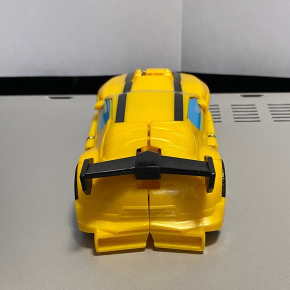 Hasbro Transforms Rescue Bots Bumblebee (missing controller) - Picture 7 of 7